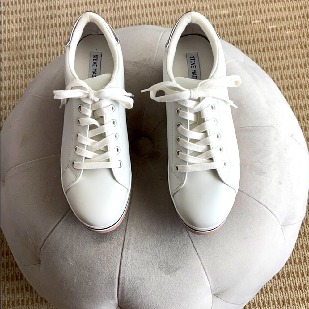 Women’s Steve Madden shoe sz 10.